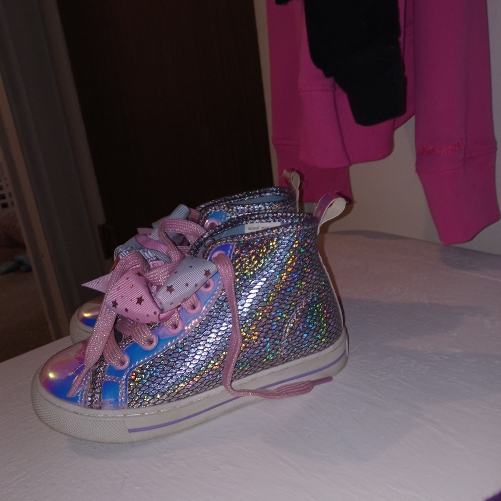 Kids shoes